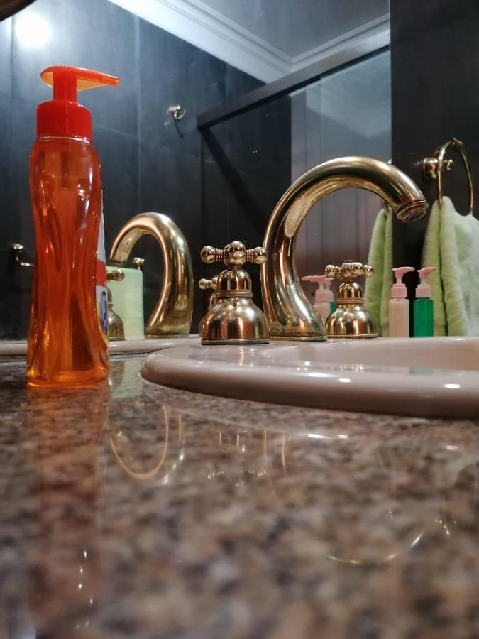 Suites Casa Blanca Santa Cruz de La Sierra Zewnętrze zdjęcie