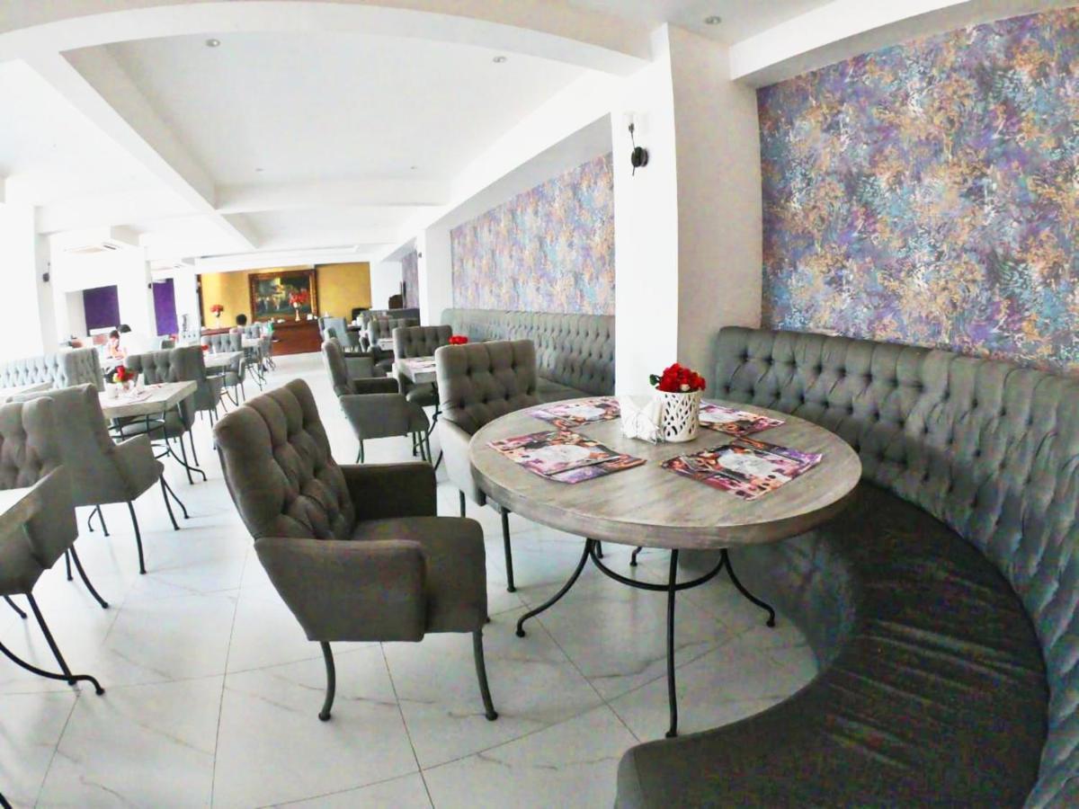 Suites Casa Blanca Santa Cruz de La Sierra Zewnętrze zdjęcie